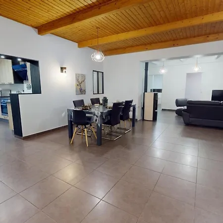 Eden Дом отдыха